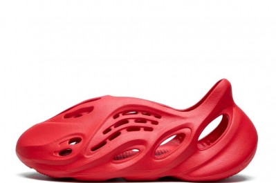 Spot Best Adidas Yeezy Foam RNNR Fake 'Vermillion'